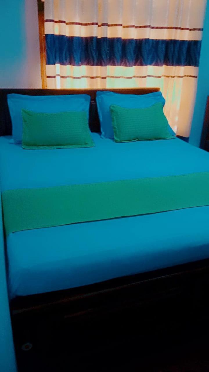 Impress Holiday Home Anuradhapura Camera foto