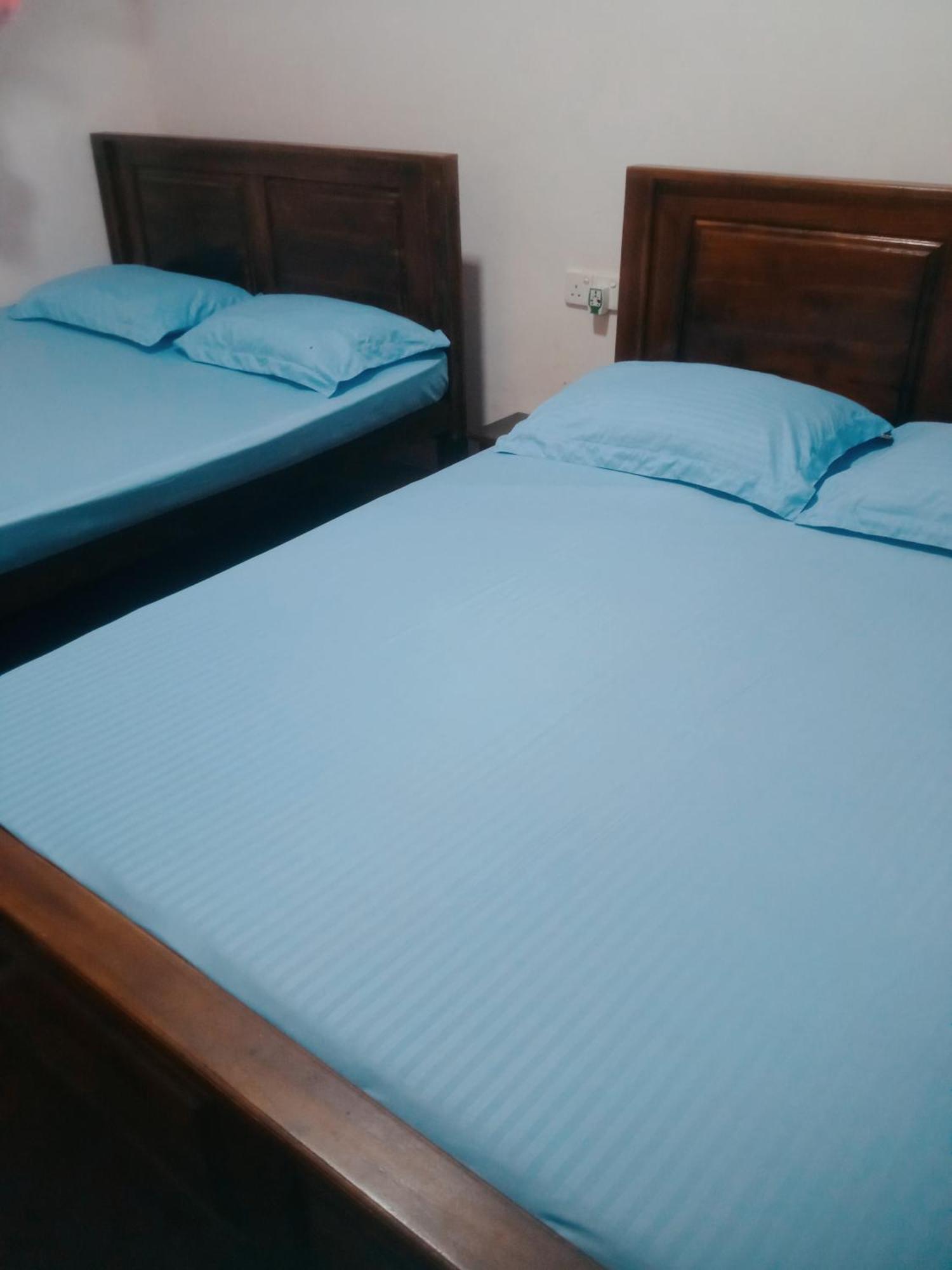Impress Holiday Home Anuradhapura Esterno foto